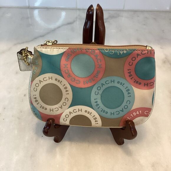 Coach Signature Snaphead Logo Pastel Wristlet - Picture 3 of 9